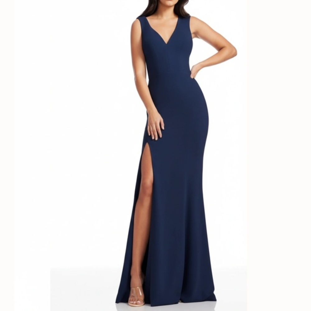 Dress The Population -  Sandra Gown‎